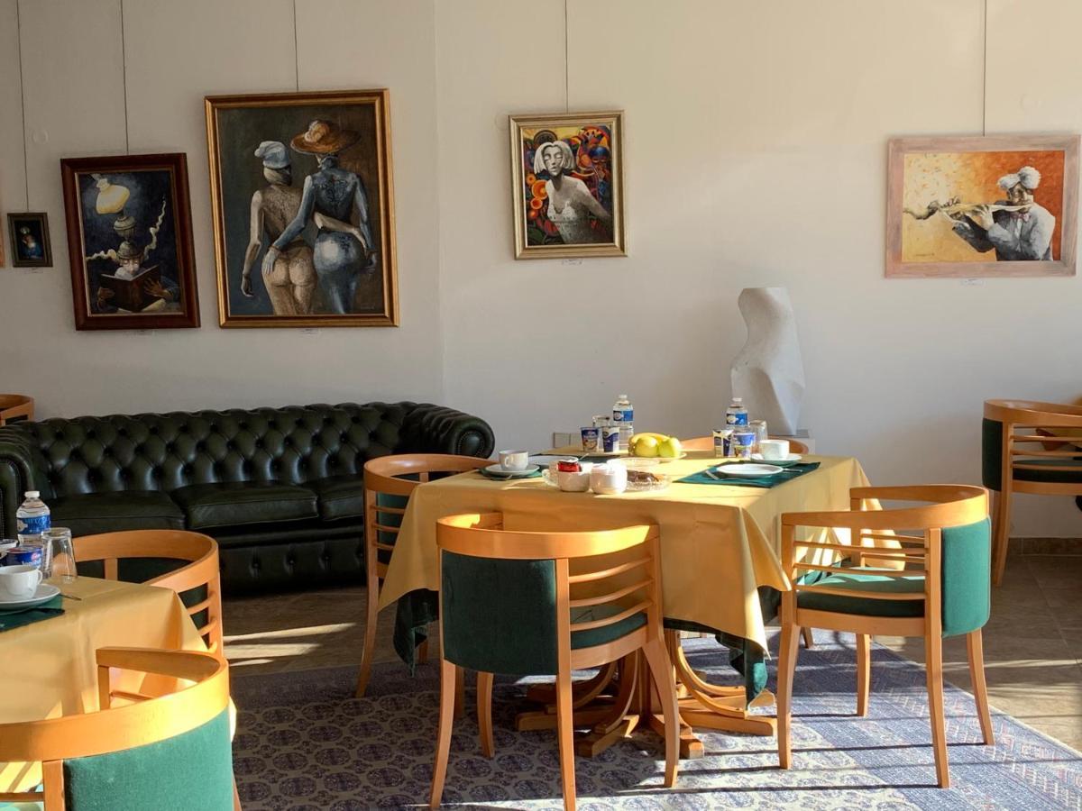 Antik Hotel Sofia Litomysl Ngoại thất bức ảnh