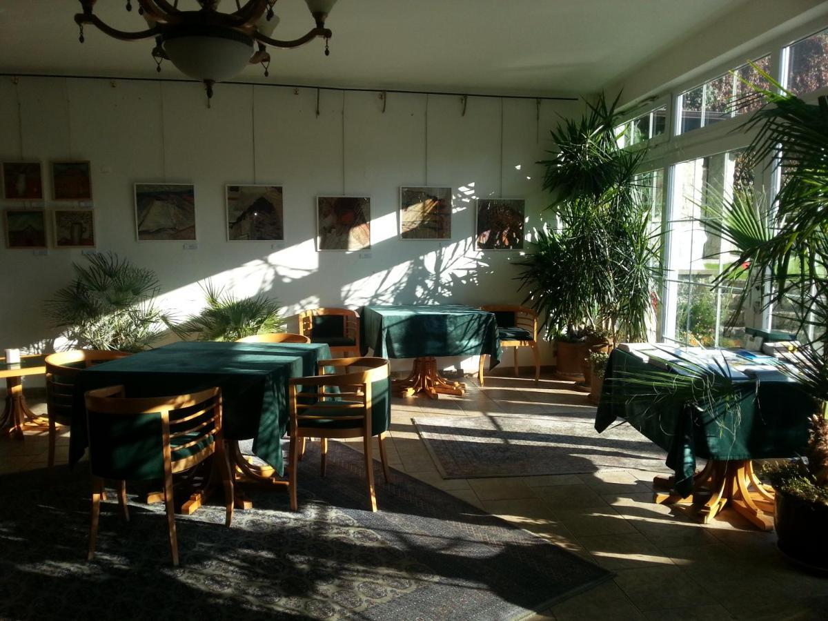 Antik Hotel Sofia Litomysl Ngoại thất bức ảnh