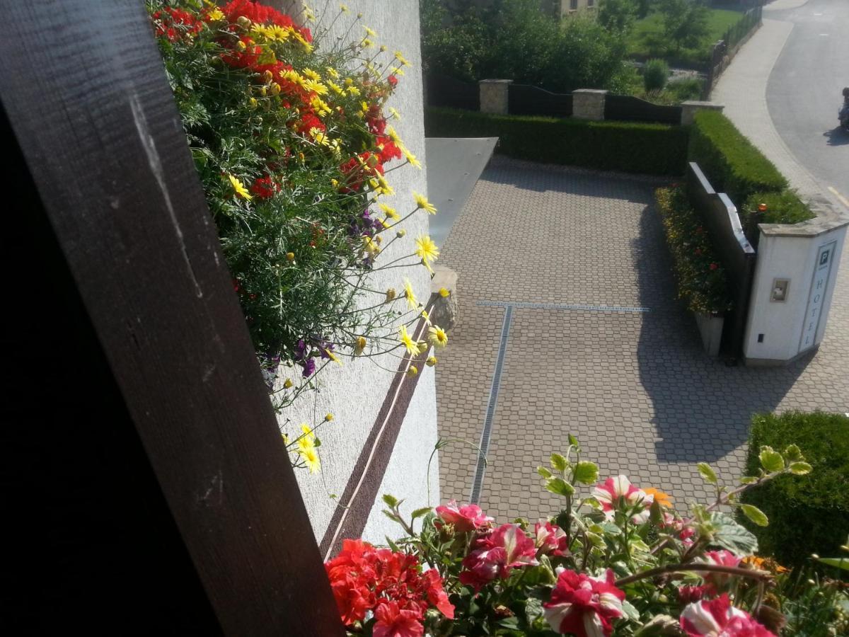 Antik Hotel Sofia Litomysl Ngoại thất bức ảnh